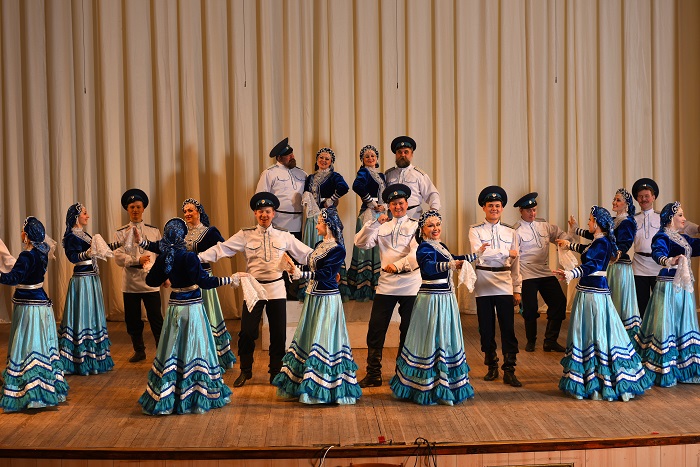 Оренбургский академический русский народный хор подарит зрителям «Пасхальный благовест»